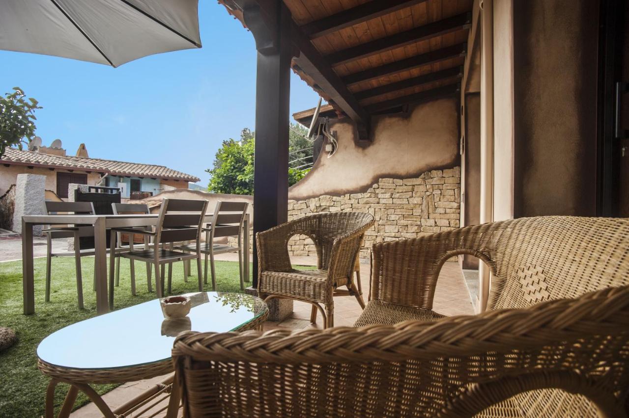 Vila Sobia Manna Chia Exteriér fotografie